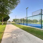 Cozy Studio - Damac Hills, Dubai