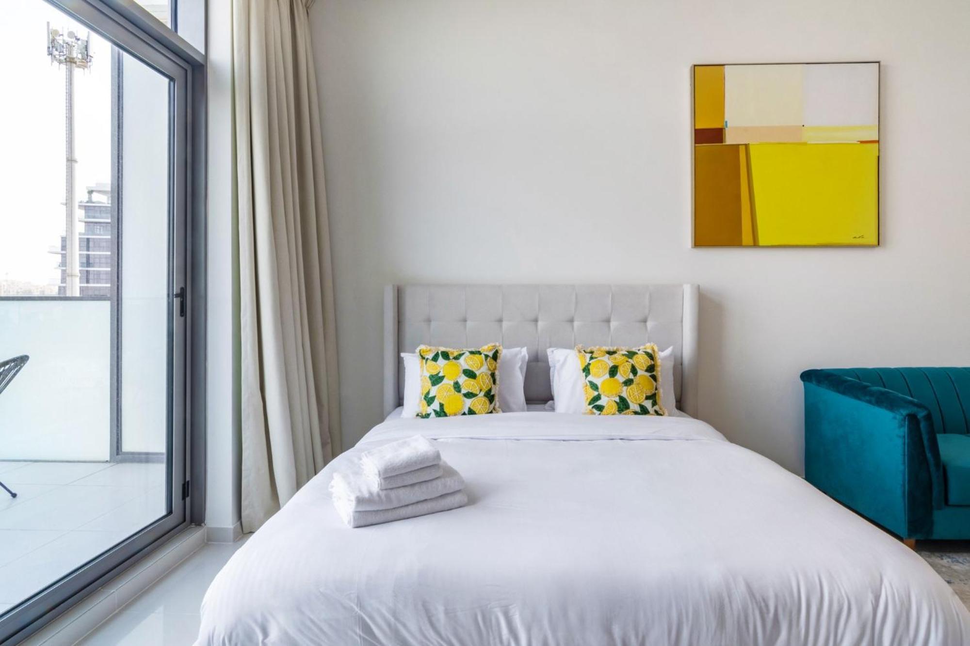 Cozy Studio - Damac Hills,
