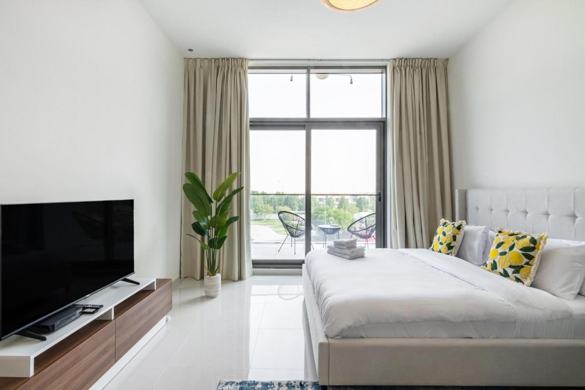 Apartment Cozy Studio - Damac Hills,